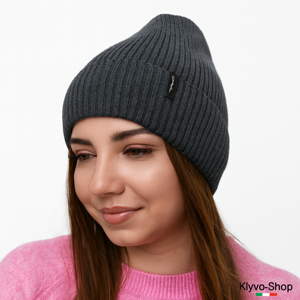 MEGAN - Berretto Donna Invernale in Lana Merino extrafine, elegante e caldo.