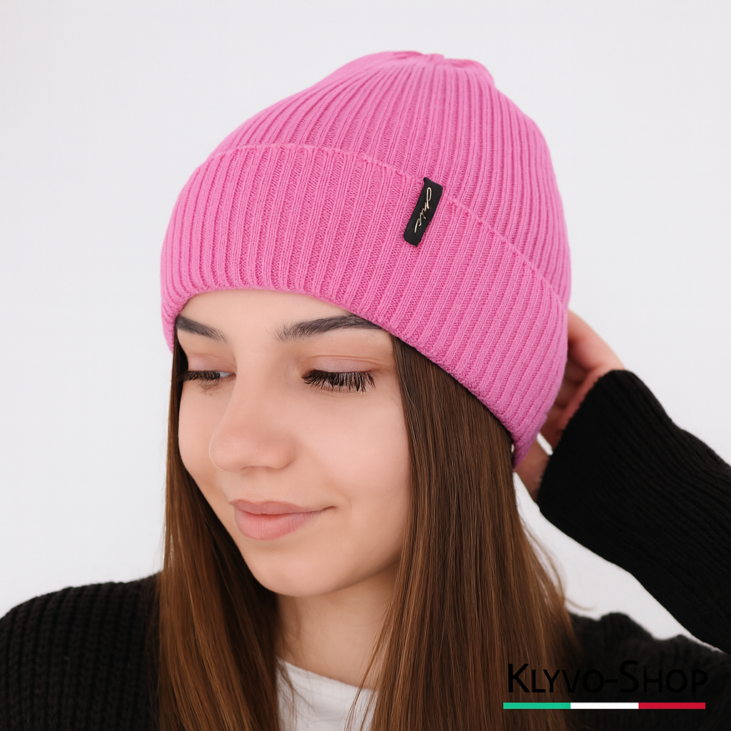 MEGAN - Berretto Donna Invernale in Lana Merino extrafine, elegante e caldo.