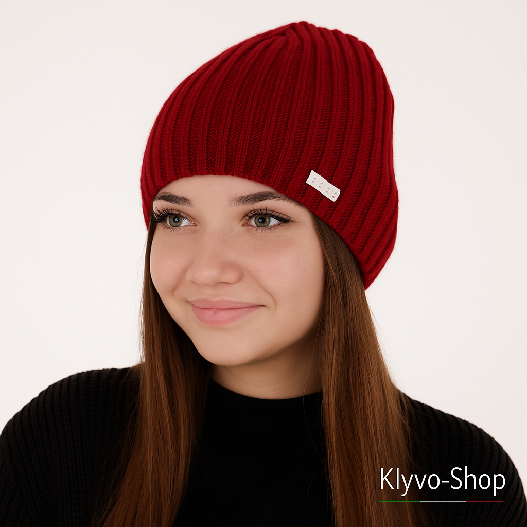 SOLETTA - Berretto Donna Invernale in Lana Merino con fodera in pile elegante.