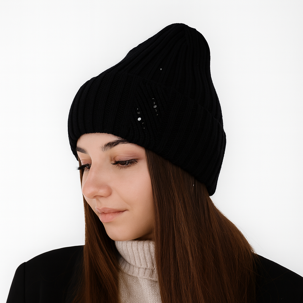 ARIGA - Berretto Donna in Lana Merino Extrafine 100% con Strass – Caldo, Elegante e Termoregolante per l’Inverno.